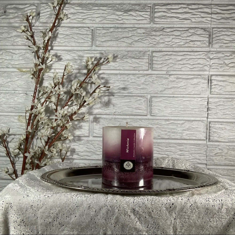 BOTANICA Wisteria Scented Candle